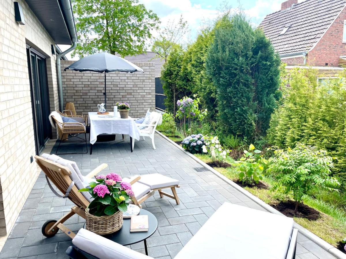 Freya Blue Ferienhaus Weener Extérieur photo